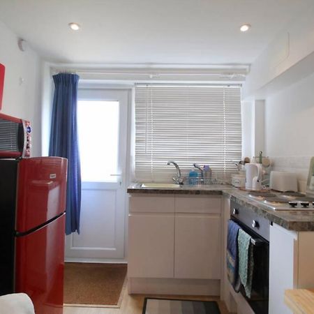 Pebbles Apartment By Air Premier Seaford Εξωτερικό φωτογραφία
