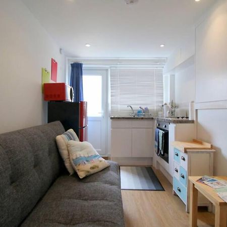 Pebbles Apartment By Air Premier Seaford Εξωτερικό φωτογραφία